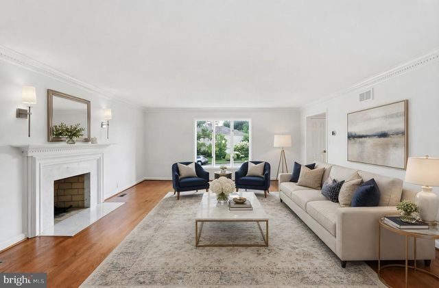 6294 DUNAWAY CT, Mclean, VA 22101