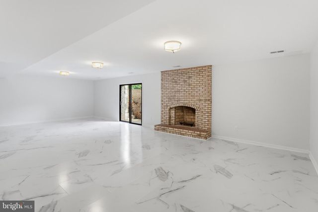 6294 DUNAWAY CT, Mclean, VA 22101