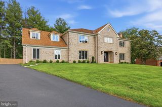 6294 DUNAWAY CT, Mclean, VA 22101