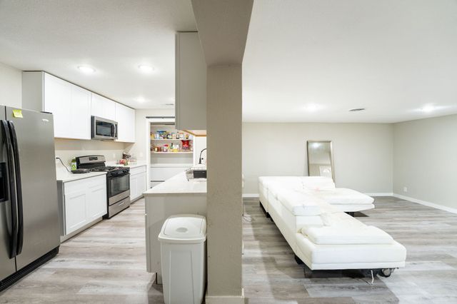3207 Truxillo Street, Dallas, TX 75228