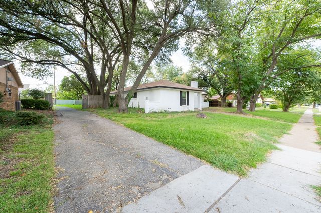 3207 Truxillo Street, Dallas, TX 75228