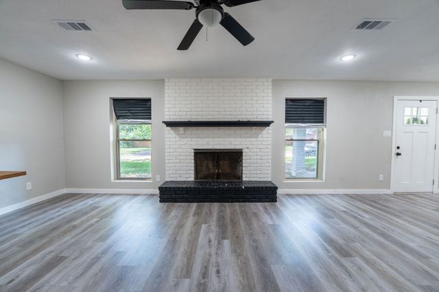 3207 Truxillo Street, Dallas, TX 75228