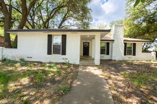 3207 Truxillo Street, Dallas, TX 75228