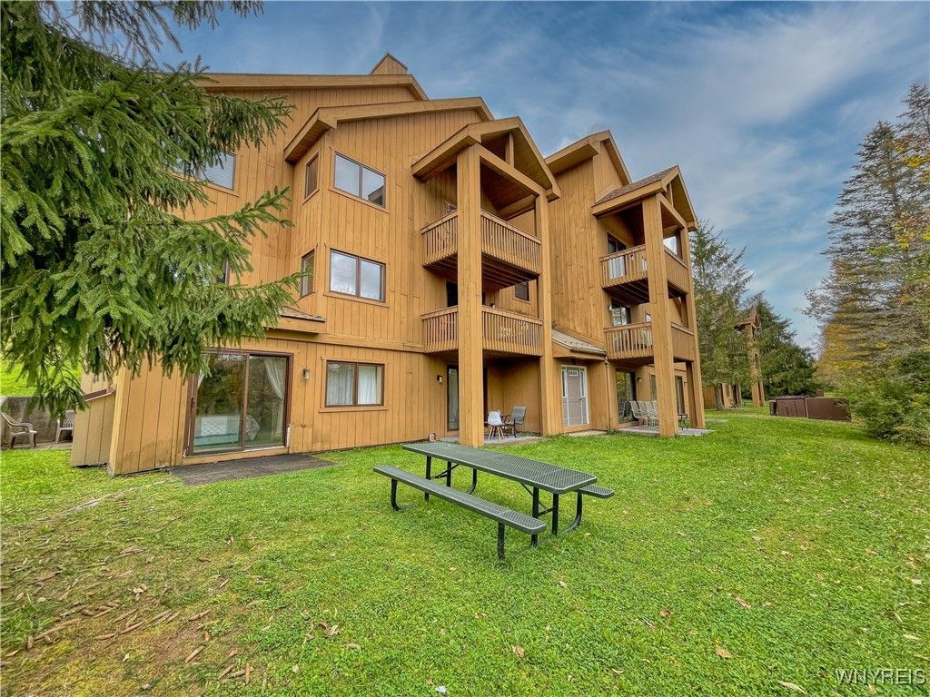 C102 Snowpine, Ellicottville, NY 14731