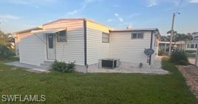 174 Overland TRL, North Fort Myers, FL 33917