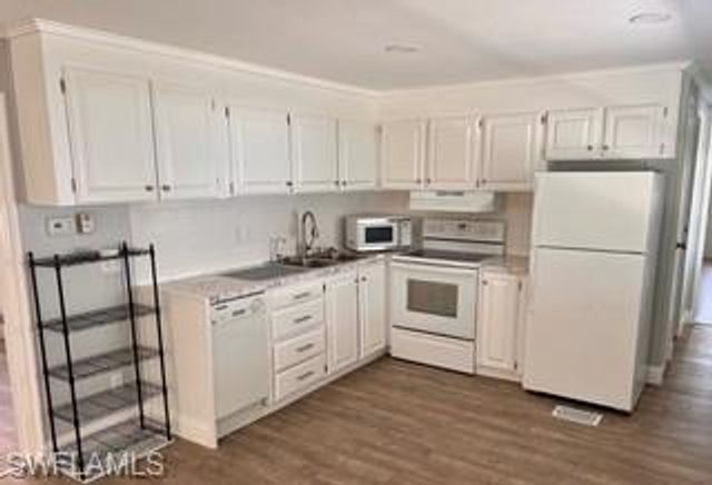 174 Overland TRL, North Fort Myers, FL 33917