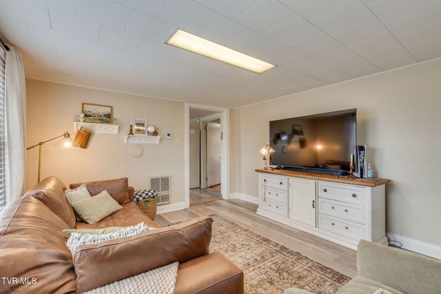 1412 Jayne Road, Kingsport, TN 37660