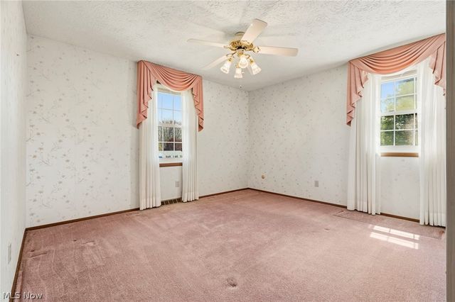 8285 Southwood Drive NW, North Canton, OH 44720