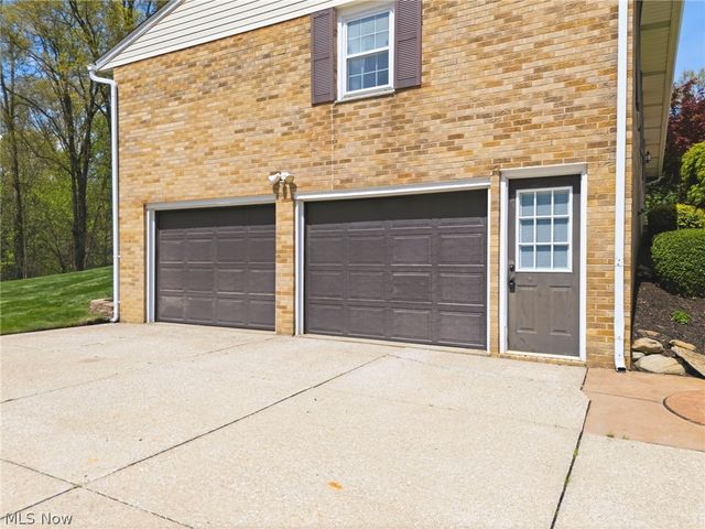 8285 Southwood Drive NW, North Canton, OH 44720