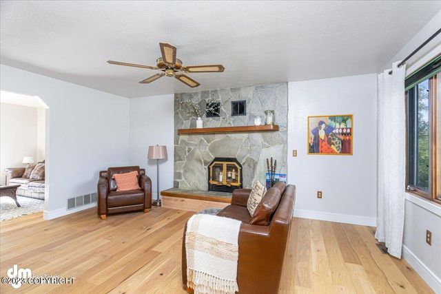 174 E Leota Street, Wasilla, AK 99654