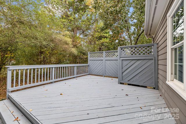 11103 Fox Cove Drive, Charlotte, NC 28273