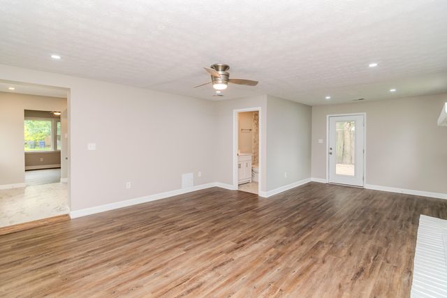 1910 Greenleaf Drive, Lexington, KY 40505