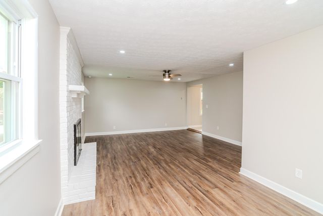 1910 Greenleaf Drive, Lexington, KY 40505