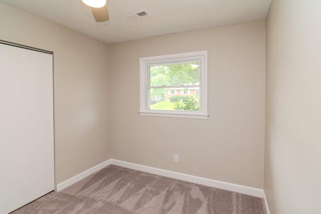 1910 Greenleaf Drive, Lexington, KY 40505