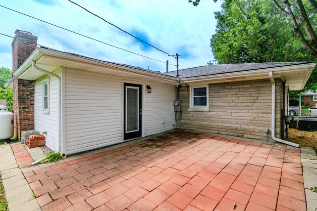 1910 Greenleaf Drive, Lexington, KY 40505
