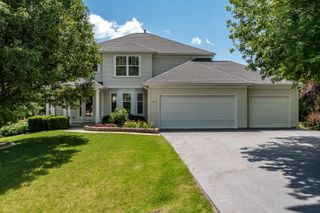 5579 Hazel Circle, Roscoe, IL 61073