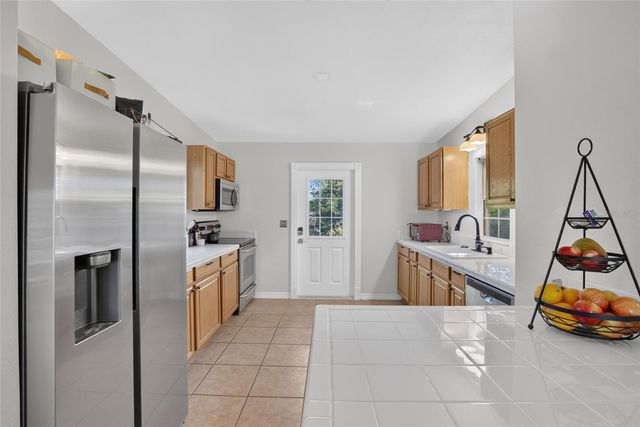 3625 8 AVENUE N, St Petersburg, FL 33713