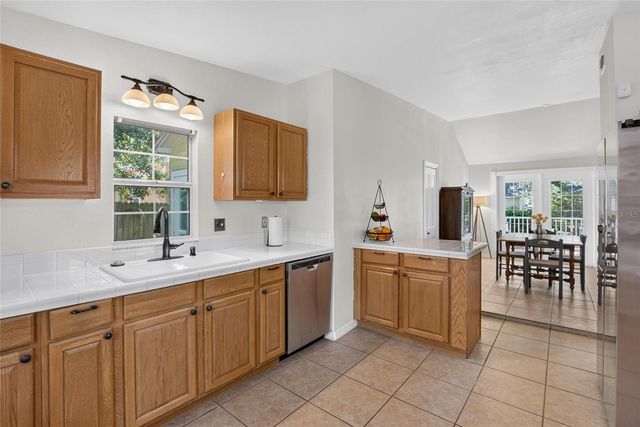 3625 8 AVENUE N, St Petersburg, FL 33713