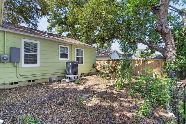 3625 8 AVENUE N, St Petersburg, FL 33713