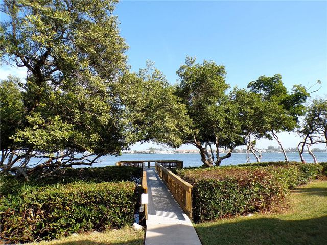 1801 GULF DRIVE N 238, Bradenton Beach, FL 34217