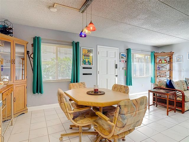 400 OAKRIDGE BOULEVARD 21, Daytona Beach, FL 32118