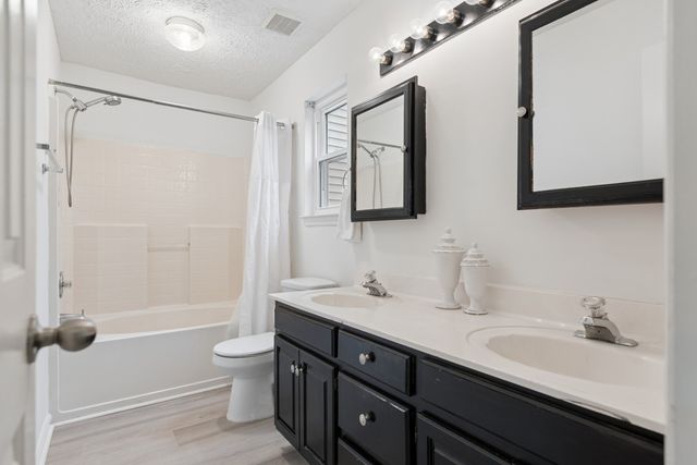 2305 Surrey Ln, Franklin, TN 37067