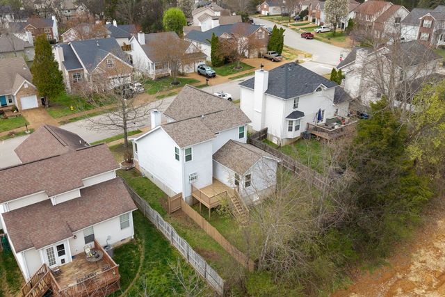 2305 Surrey Ln, Franklin, TN 37067