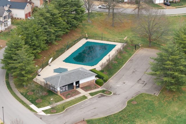 2305 Surrey Ln, Franklin, TN 37067