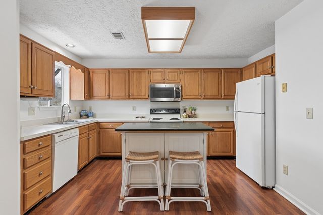 2305 Surrey Ln, Franklin, TN 37067