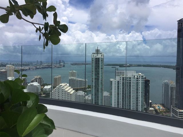 45 SW 9 Street 1607, Miami, FL 33131
