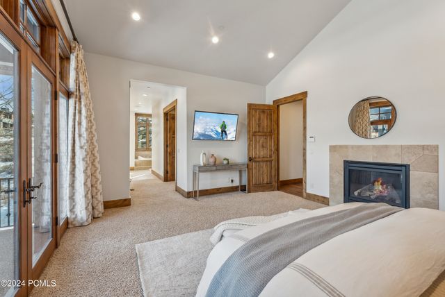 3058 E Wapiti Canyon Road, Park City, UT 84098