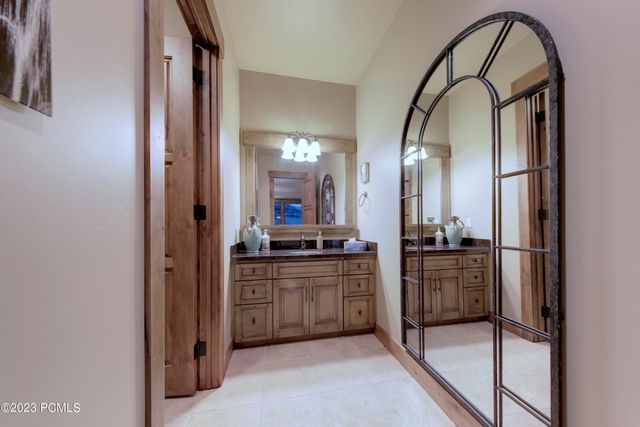 3058 E Wapiti Canyon Road, Park City, UT 84098