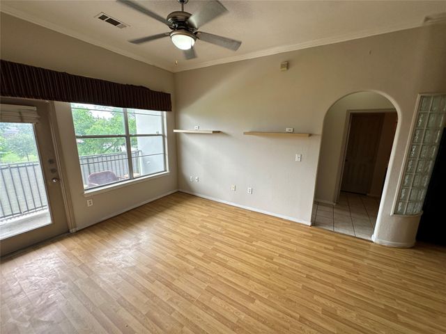 1441 East Street 315, Houston, TX 77007