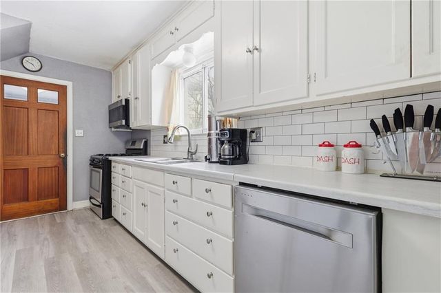 5305 Ridgeway Avenue, Raytown, MO 64133