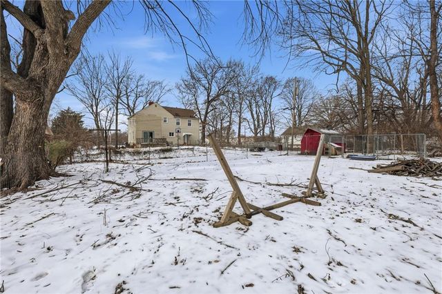 5305 Ridgeway Avenue, Raytown, MO 64133