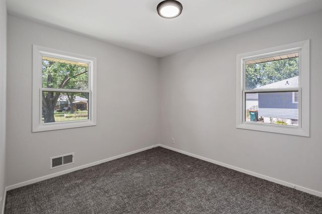 11346 Norway Street NW, Coon Rapids, MN 55448
