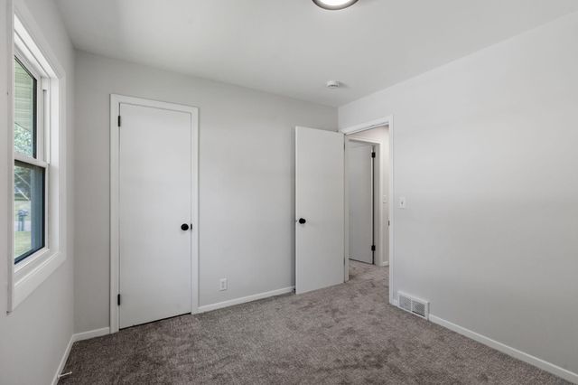 11346 Norway Street NW, Coon Rapids, MN 55448
