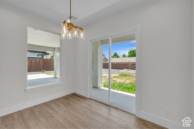 21 W ELINOR LN, Washington, UT 84780