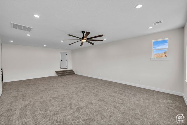 21 W ELINOR LN, Washington, UT 84780