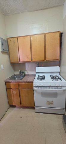 32-30 93 Street C8, East Elmhurst, NY 11369