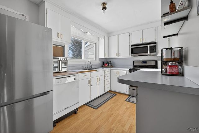 1101 Sidney Street, Camillus, NY 13219