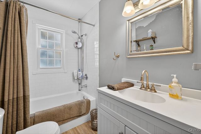 1101 Sidney Street, Camillus, NY 13219