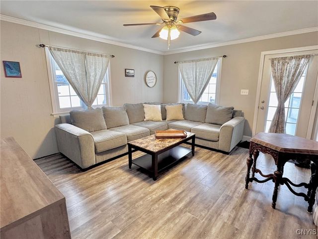 1101 Sidney Street, Camillus, NY 13219