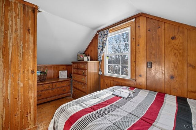 1101 Sidney Street, Camillus, NY 13219