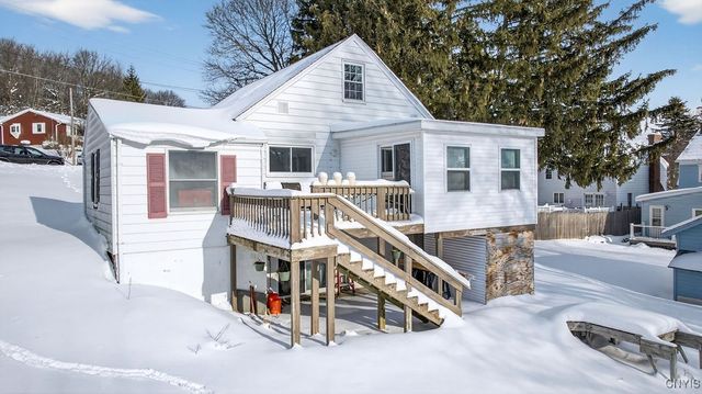 1101 Sidney Street, Camillus, NY 13219