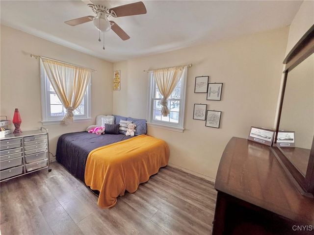 1101 Sidney Street, Camillus, NY 13219