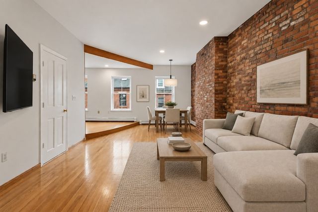 20 Harvard St. 3, Boston, MA 02129