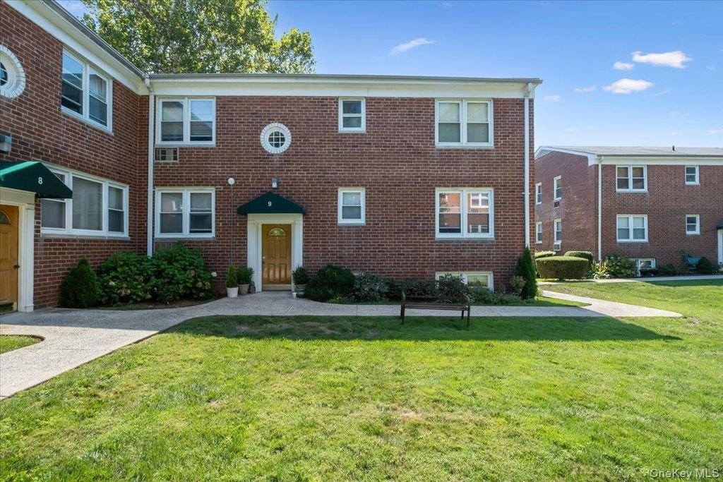 643 Pelham Road 9E, New Rochelle, NY 10805
