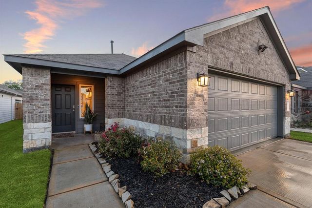 9833 Glen Brook Lane, Magnolia, TX 77354