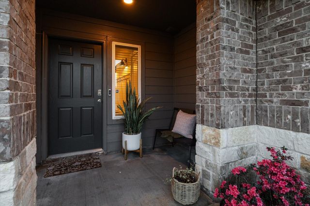 9833 Glen Brook Lane, Magnolia, TX 77354